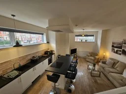 cb6b1732-e676-433c-8bf5-b10d6fded4a8